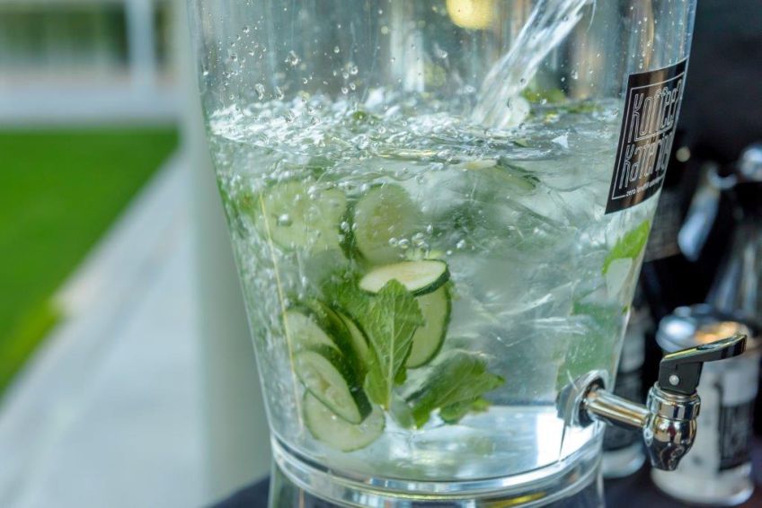 Iced Tea - Lemonade - Spa Water